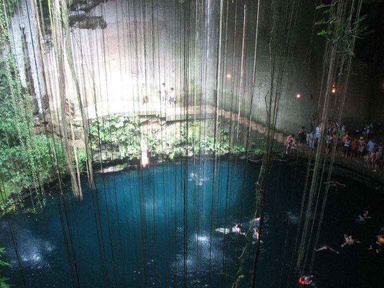 cave, mexico, cenote-323148.jpg